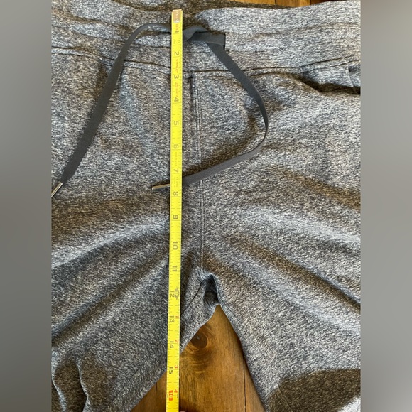 Lululemon Ready to Rulu High-Rise Cropped Jogger - Picture 7 of 10